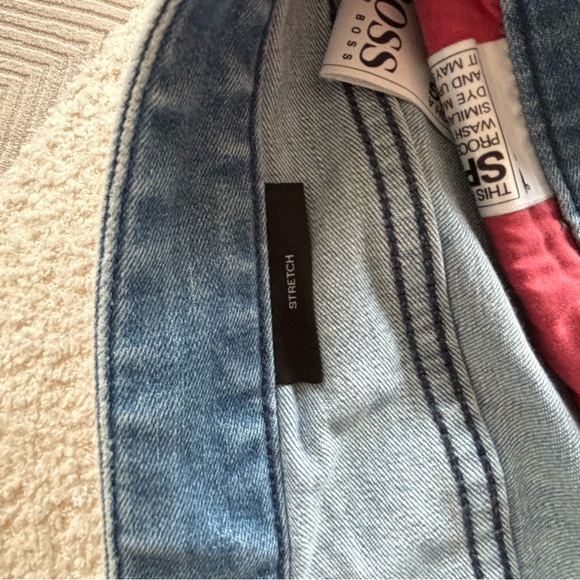 Hugo Boss blue jeans. Size 34/34 - Picture 3 of 5